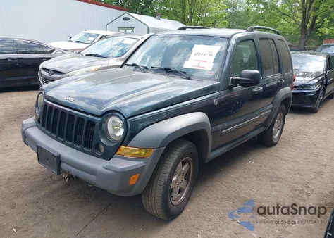2005 Jeep Liberty Sport z USA, uszkodzony, nr VIN 1J4GL48K15W557730